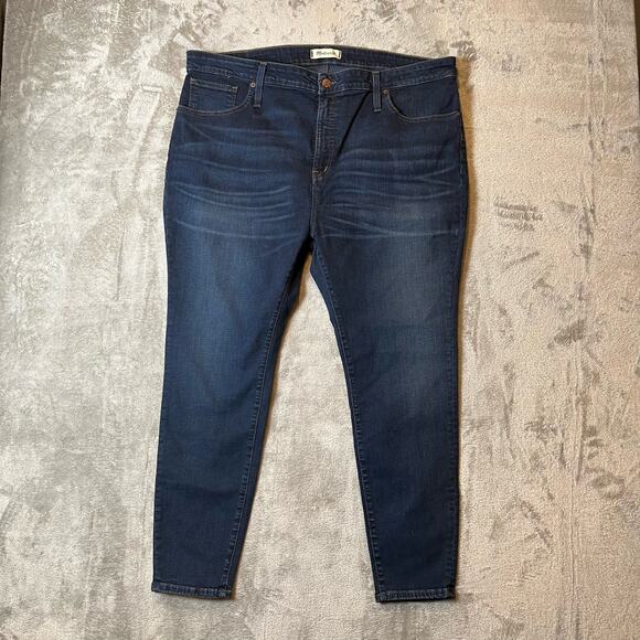 Madewell Denim - Madewell Petite Curvy High-Rise Skinny Blue Jeans in Hayes Wash Size 35P Women's